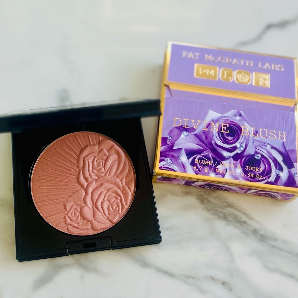 NEW! Pat McGrath Divine Blush in Fleurtatious